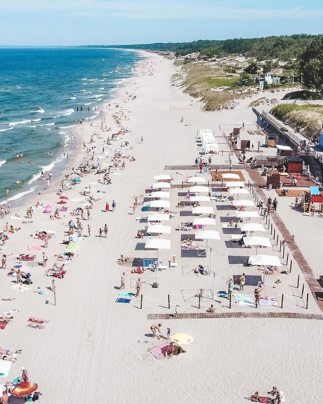 Отдых в балтийском море. Отдых в балтийском море. Куршская коса литва пляж. Зеленоградск пляж балтийская коса. Отдых в балтийском море.